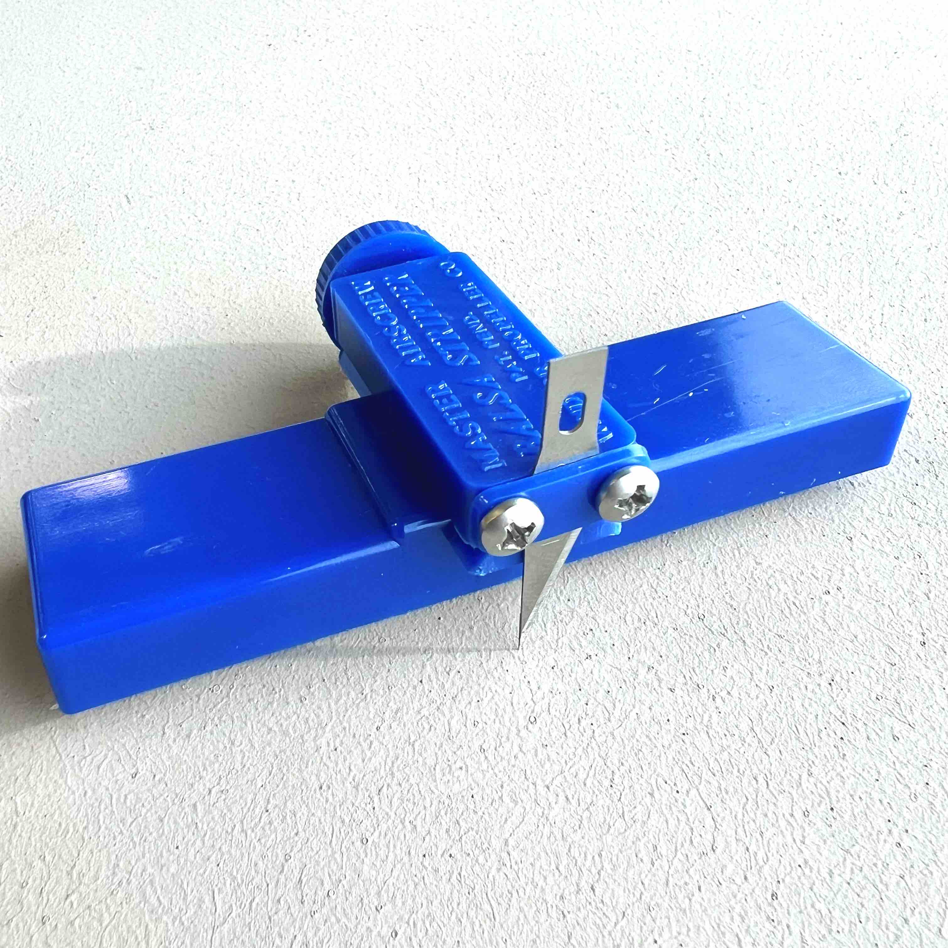 Master Tool Motorized Strap Cutter
